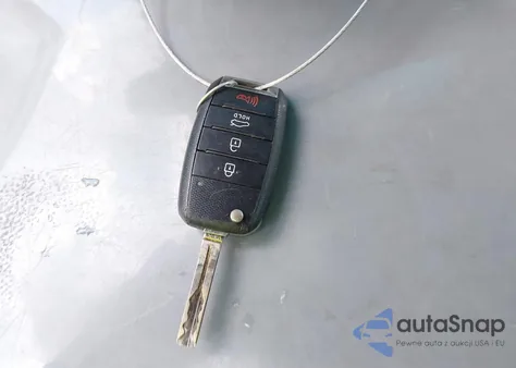 2017 Kia Rio Lx z USA, uszkodzony, nr VIN KNADM4A33H6011053